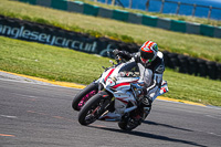 anglesey-no-limits-trackday;anglesey-photographs;anglesey-trackday-photographs;enduro-digital-images;event-digital-images;eventdigitalimages;no-limits-trackdays;peter-wileman-photography;racing-digital-images;trac-mon;trackday-digital-images;trackday-photos;ty-croes